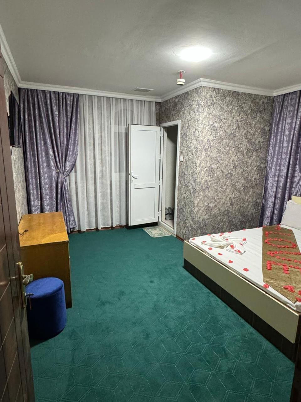 Istanbul Hotel Баку Екстер'єр фото