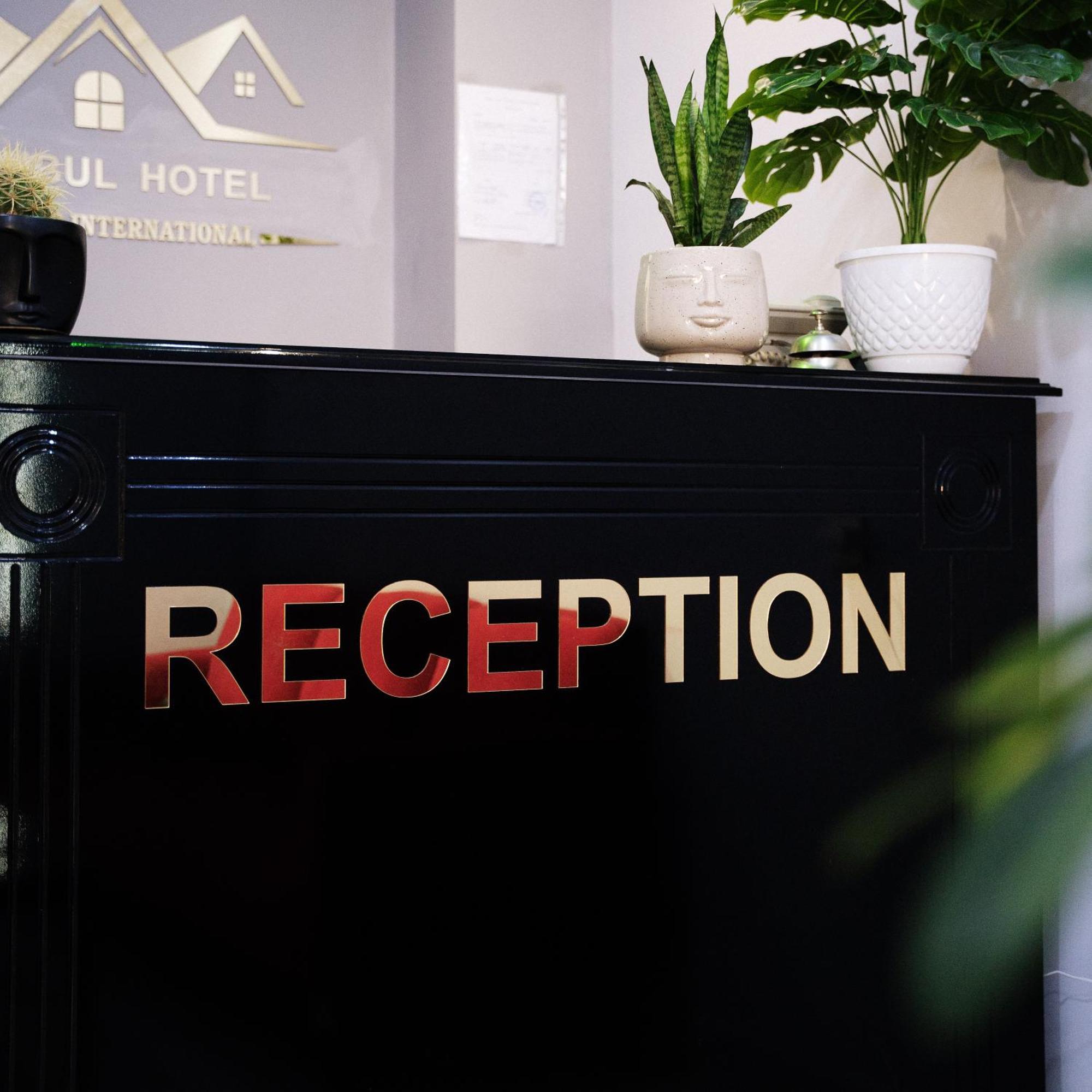 Istanbul Hotel Баку Екстер'єр фото